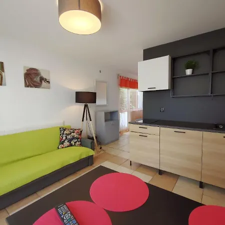 Bungalow Kapitanski Jastrzębia Góra Exteriér fotografie